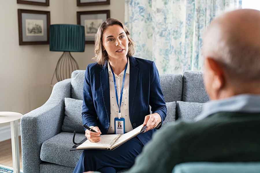 How to become an Aged Care Worker