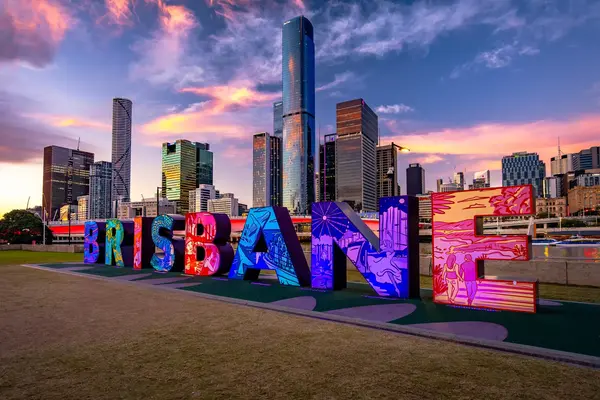 Brisbane - Breakthru College